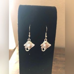 Silver stingray earrings